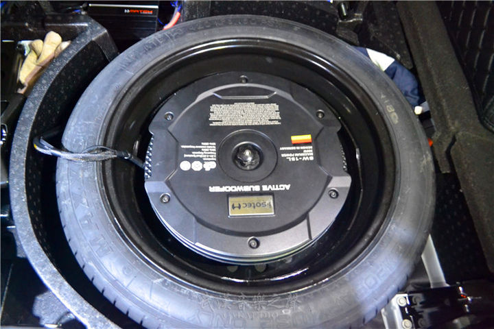 武汉音乐之声专业汽车音响改装凯迪拉克XT5 德国麦仕PP86