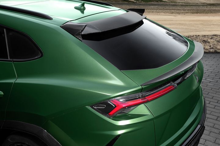 Military-Green-Lamborghini-Urus-9.jpg