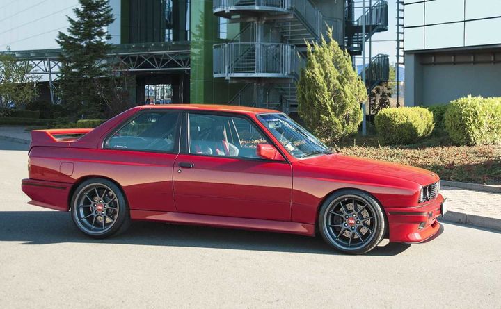 Vilner-1990-BMW-E30-M3.jpg