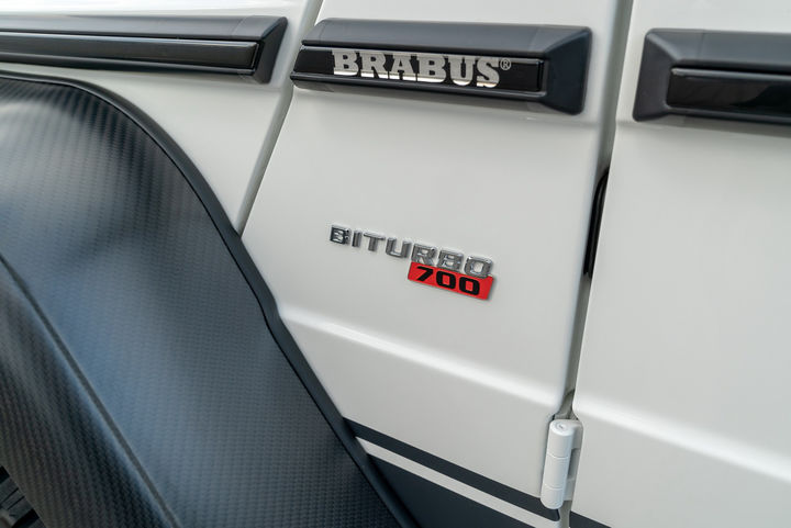 限量发售10辆的改装Brabus 700 4×4²最终版