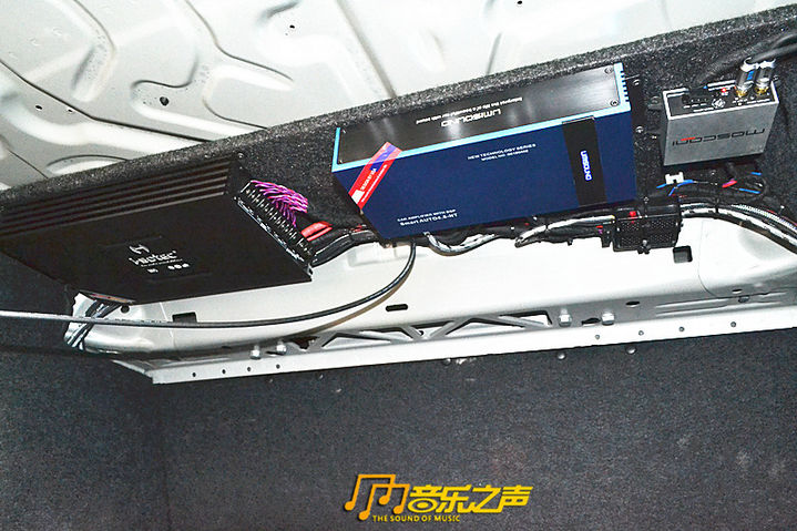 武汉宝马525LI无损改装德国艾索特宝马专车专用三分频喇叭