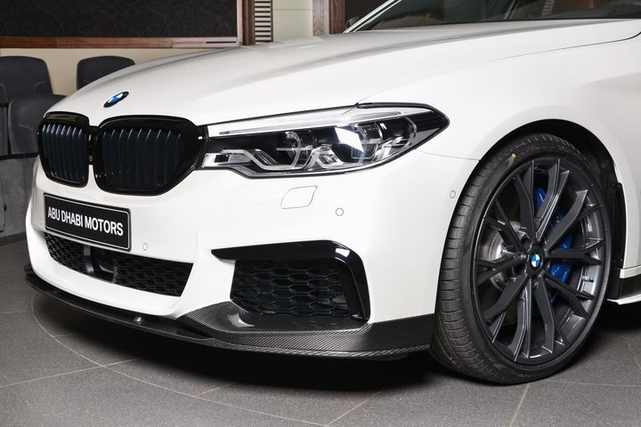 white-bmw-m550i-xdrive-with-m-performance-body-kit-is-a-stormtrooper-123454_1.jpg