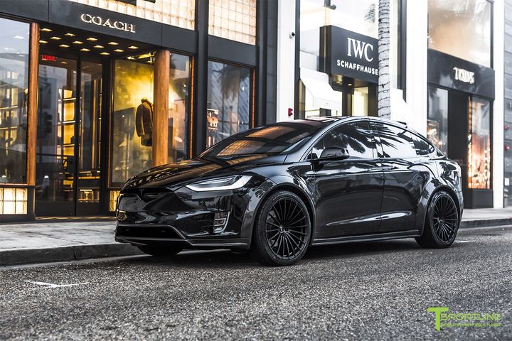 Tesla-Model-X-by-T-Sportline-1.jpg