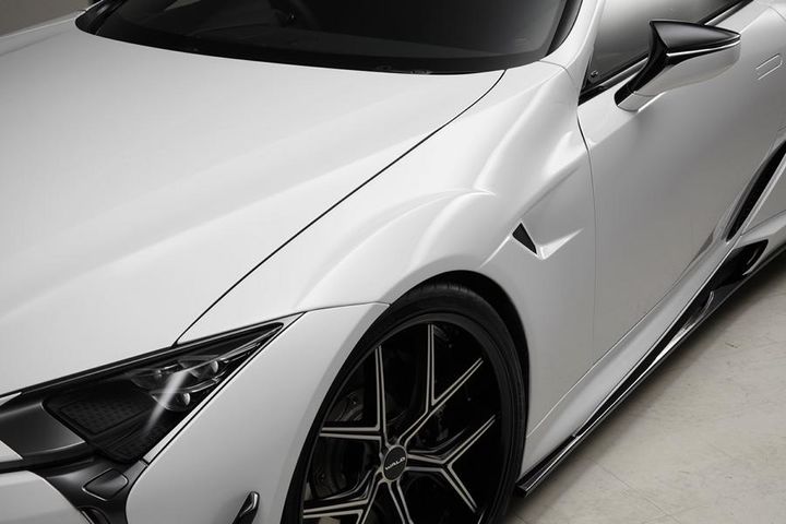 lexus-lc-and-ls-wald-tuning-projects-debut-at-osaka-auto-messe-2018_19.jpg