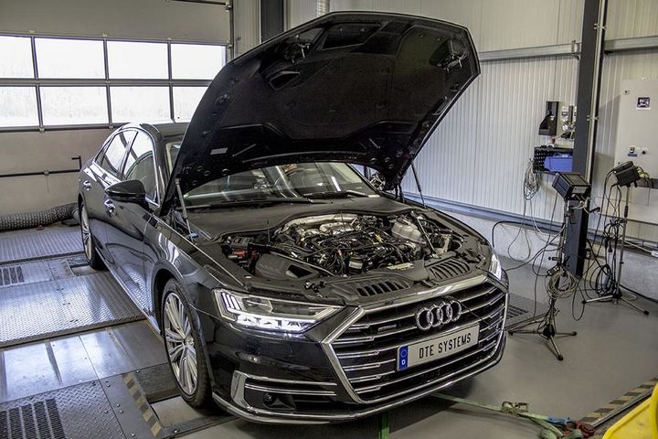 2018-audi-a8-d5-first-tuning-takes-50-tdi-to-322-hp-123821_1.jpg