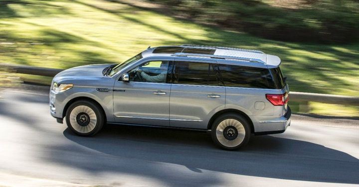2018-lincoln-navigator-l-tuned-by-hennessey-to-600-horsepower_9.jpg