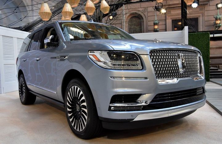 2018-lincoln-navigator-l-tuned-by-hennessey-to-600-horsepower_31.jpg