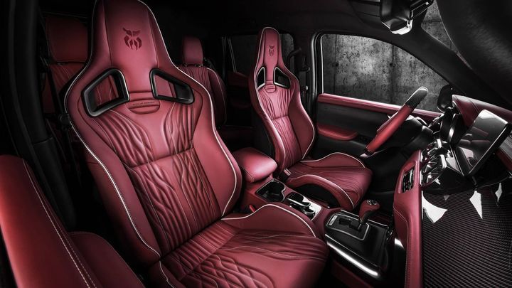 mercedes-x-class-gets-pickup-design-body-kit-and-carlex-luxury-interior_18.jpg