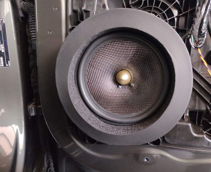 汕头星悦汽车音响沃尔沃XC60一起感受好音响的魅力改装FOCAL法国劲浪套餐喇叭