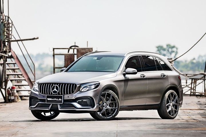 mercedes-glc-class-black-bison-tuned-by-wald-has-a-nose-implant_5.jpg