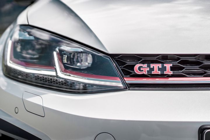 Golf-GTI-Badge-Front.jpg