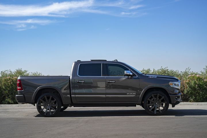 shaquille-o-neal-tunes-his-2019-ram-1500-with-forgiato-wheels_3.jpg