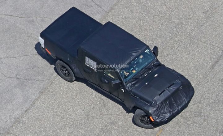 2020款Jeep Gladiator可升级成6x6改装版