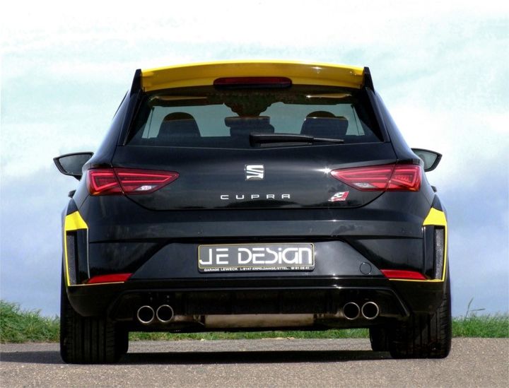 JE Design公司为SEAT Leon Cupra推出宽体改装套件