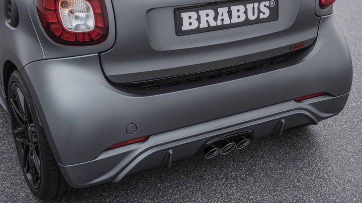 brabus-125r-costs-more-than-mercedes-benz-c-class_23.jpg