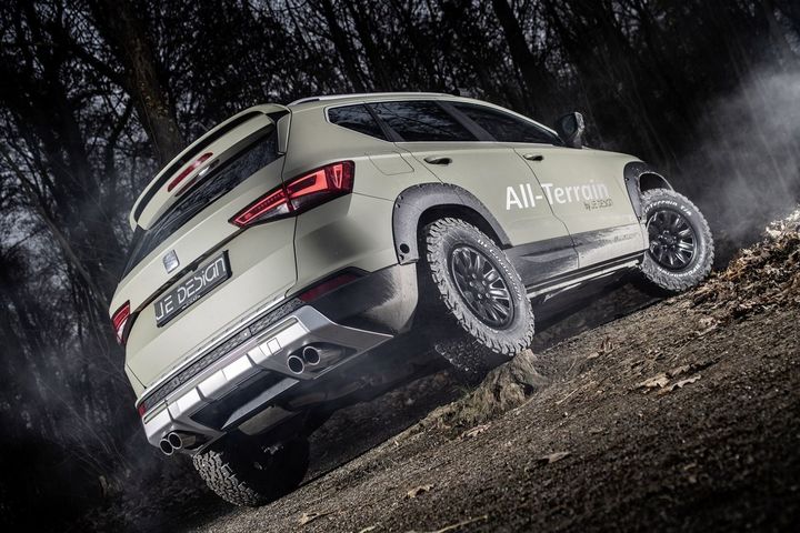 seat-ateca-turns-into-rugged-off-roader-with-bolt-on-body-kit_5.jpg