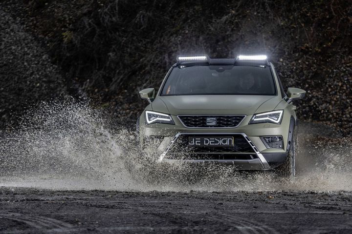 seat-ateca-turns-into-rugged-off-roader-with-bolt-on-body-kit_11.jpg