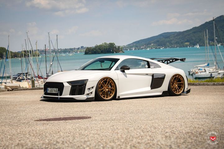 audi-r8-gets-vossen-lc2-c1-gold-wheels-and-racing-body-kit_18.jpg