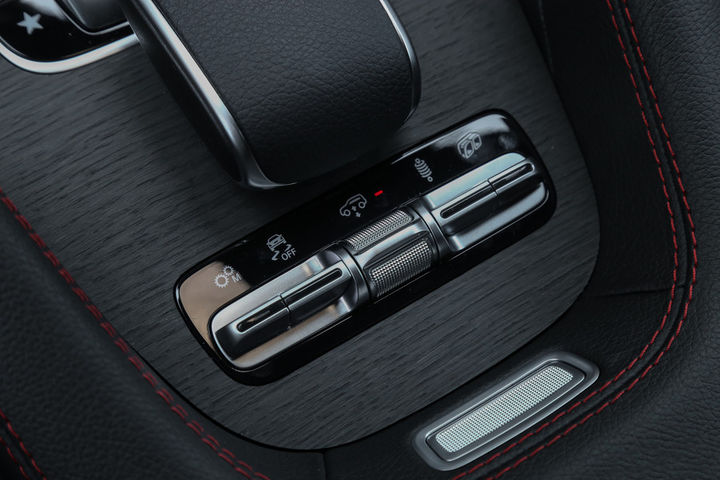 奔驰AMG GLE53改装升级原厂阀门控制运动排气