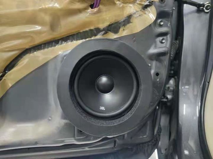 汕头星悦汽车音响丰田卡罗拉改装美国哈曼JBL601C二分频套装喇叭小改动大提升