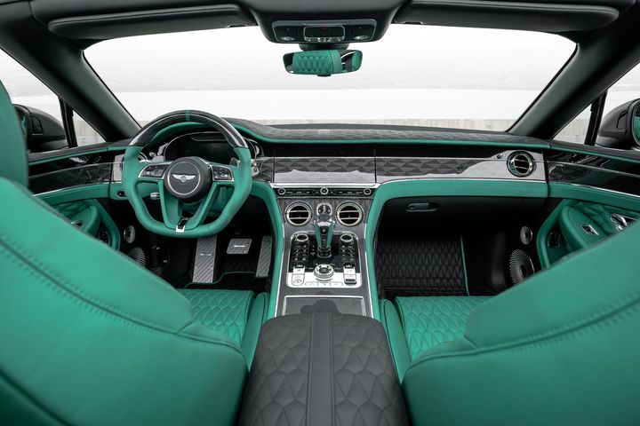 Mansory-Bentley-Bentayga-GTC-V8-Interior.jpg