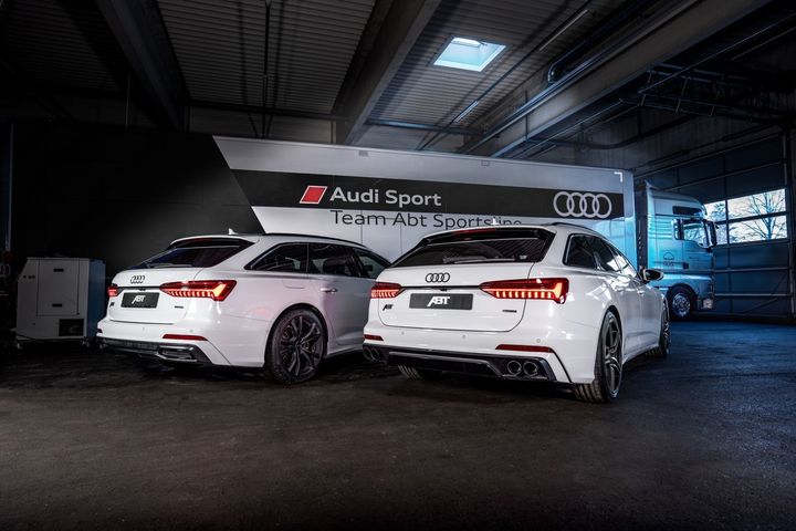 abt-rs4-shows-green-carbon-spec-will-be-joined-by-350-hp-cupra-ateca-in-geneva_24.jpg