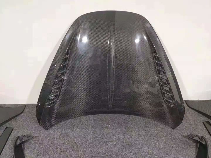 迈凯伦720S 改装 Topcar碳纤维包围（前唇 侧裙 后唇 后视镜罩 前机盖 尾灯罩 尾翼）