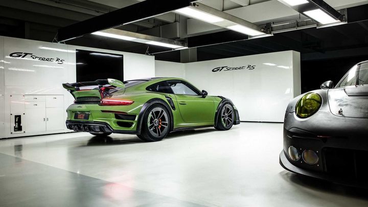 techart-gt-street-rs-arrives-in-geneva-as-forged-carbon-991-turbo_9.jpg