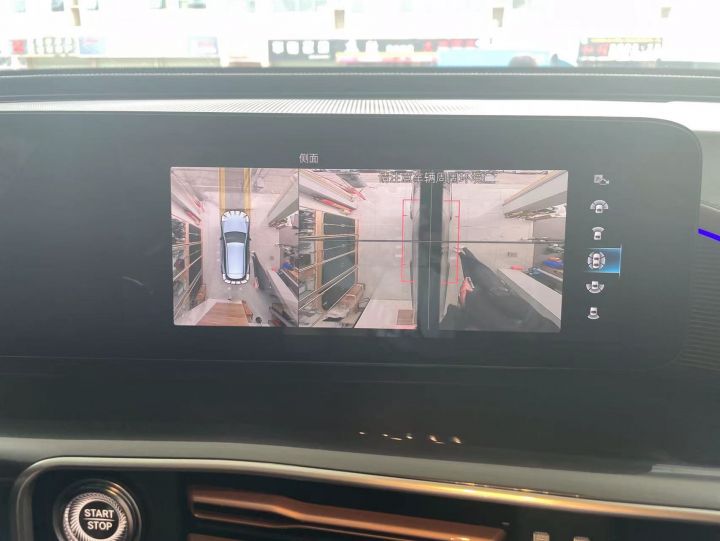 21款奔驰EQC350升级原厂360全景影像 高配四个摄像头