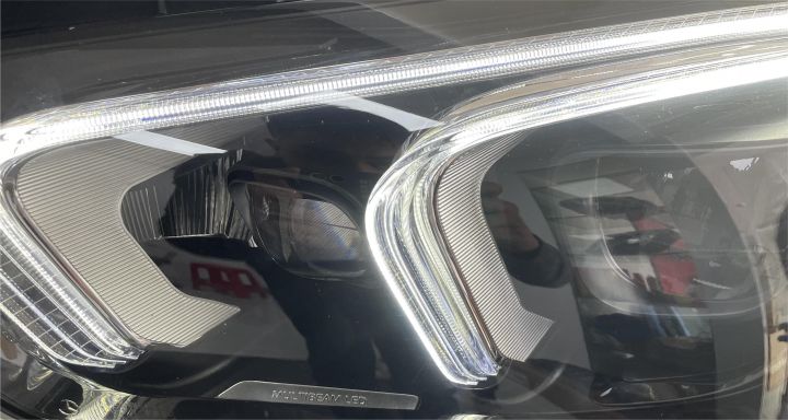 23款奔驰GLE450轿跑更换几何多光束大灯，让智能照亮您的美