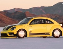 世界上最快的甲蟲LSR 330km / h