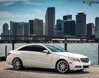白馬王子來襲—Strasse Forged 改裝奔馳 E350