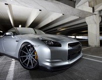 Strasse Forged改裝日產GT-R 2012款