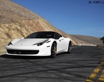 法拉利458 Italia橫空出世