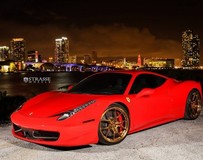 Strasse Wheels改裝Rosso Corsa法拉利458 Italia