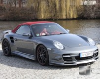 四出排氣堪稱點(diǎn)睛之筆!保時(shí)捷997改裝欣賞!