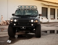 SR Auto Group推出改裝悍馬H2 Magnum