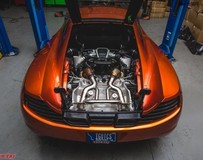 Vivid Racing改裝邁凱輪12C