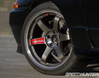 1989款的尼桑日產(chǎn)Skyline BNR32 GT-R