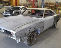 1969道奇Charger改裝成Challenger Hellcat Shell