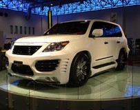DAB達標(biāo)改裝廠推出雷克薩斯LX570中東之獅大包圍