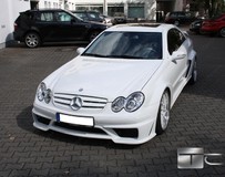 喜歡這個(gè)顏色! 奔馳CLK AMG55改裝車欣賞!