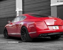 時尚的紅色賓利歐陸GT改裝ADV.1輪轂