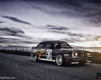 PSI改裝亞光黑色寶馬E30 M3 DTM