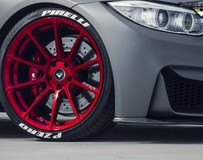 寶馬M4改裝糖果蘋果紅Vorsteiner輪轂