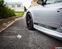 Techart 公司為保時(shí)捷Boxster配上OZ賽車(chē)車(chē)輪