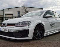 Ingo Noak改裝寬體高爾夫7 GTI