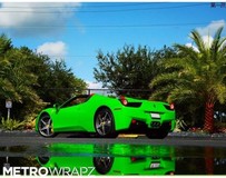 MetroWrapz改裝令人矚目的綠色法拉利458 Spider