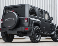 Chelsea吉普牧馬人CJ300黑鷹版