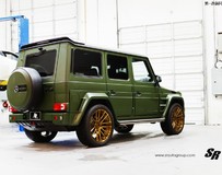 軍綠色的梅賽德斯奔馳G63 AMG新品上市